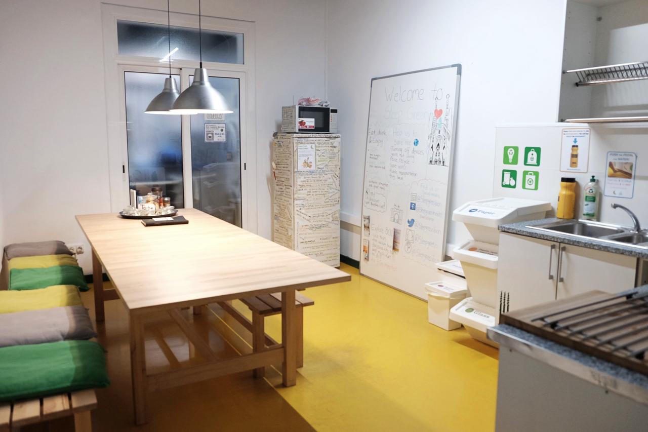 Sleep - Certified Eco Youth Albergue Barcelona